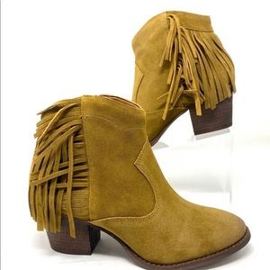 Marc Fisher Fringe Ankle Booties Sz 9.5